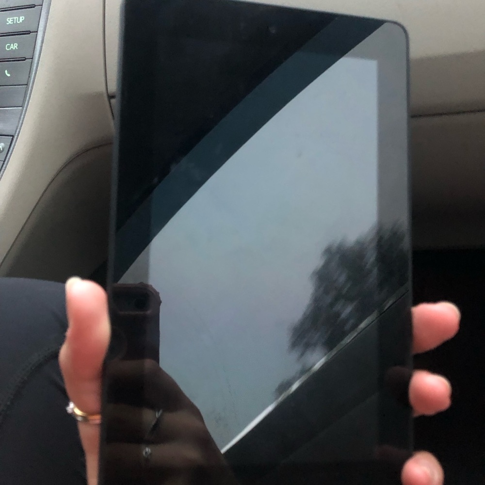 Amazon Fire and case - Picture 2 of 7
